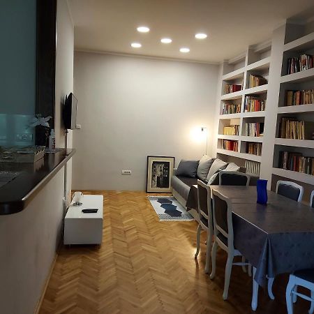 נובי סאד Downtown Apartment In Walk Zone With 3 Bedrooms And Garage מראה חיצוני תמונה