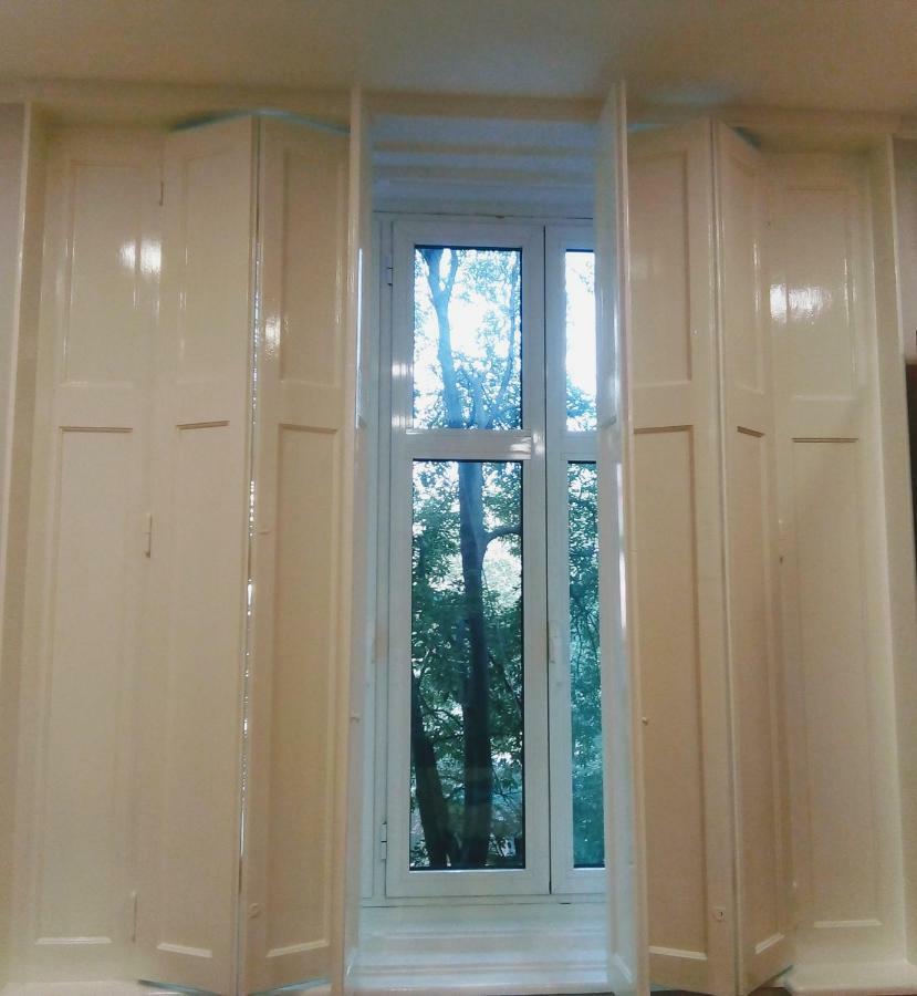 נובי סאד Downtown Apartment In Walk Zone With 3 Bedrooms And Garage מראה חיצוני תמונה