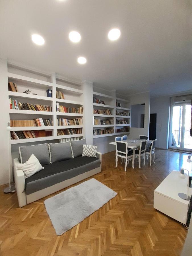 נובי סאד Downtown Apartment In Walk Zone With 3 Bedrooms And Garage מראה חיצוני תמונה