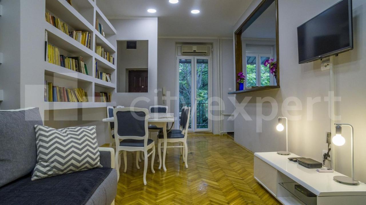 נובי סאד Downtown Apartment In Walk Zone With 3 Bedrooms And Garage מראה חיצוני תמונה