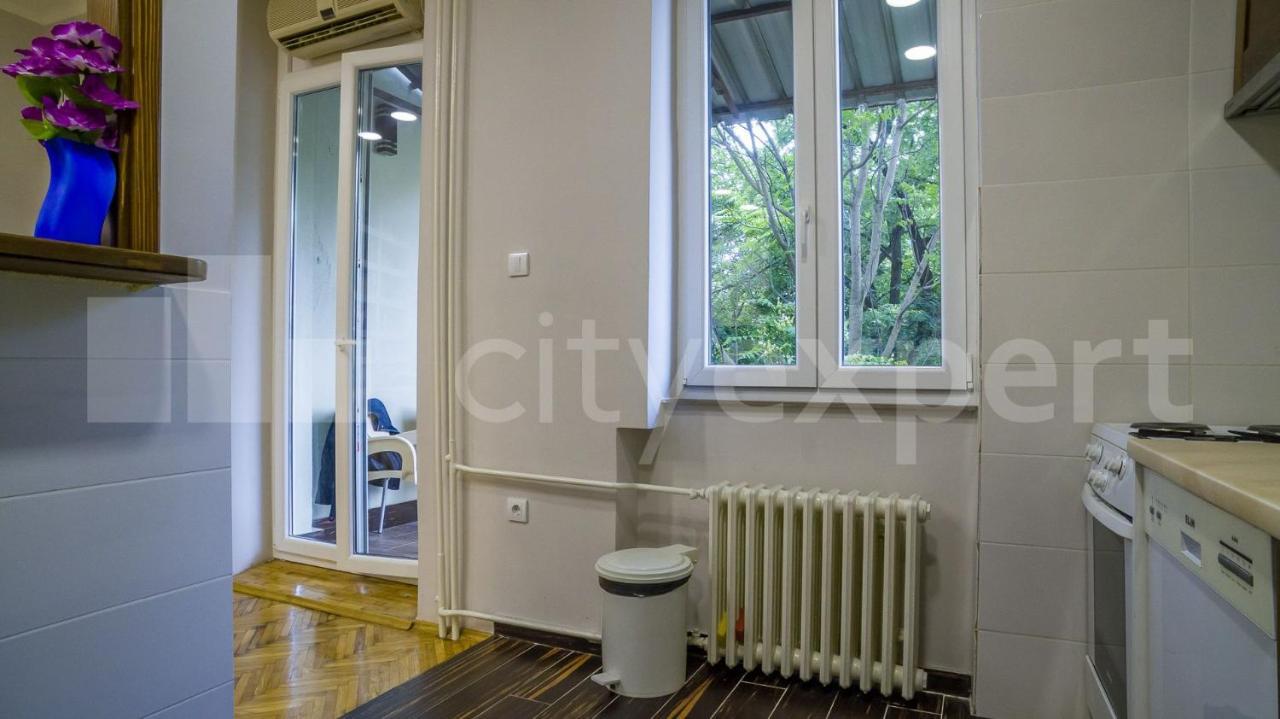 נובי סאד Downtown Apartment In Walk Zone With 3 Bedrooms And Garage מראה חיצוני תמונה